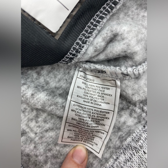 Boys Reebok medium weight jacket 5/6 NWT - Picture 5 of 7